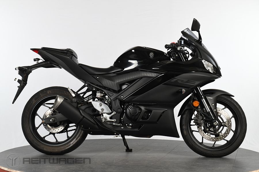 야마하 YZF R3 main