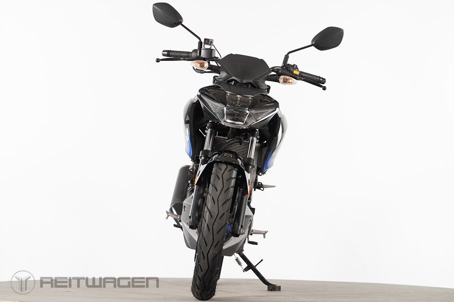 스즈키 GSX S 125 more