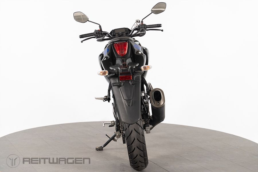 스즈키 GSX S 125 4