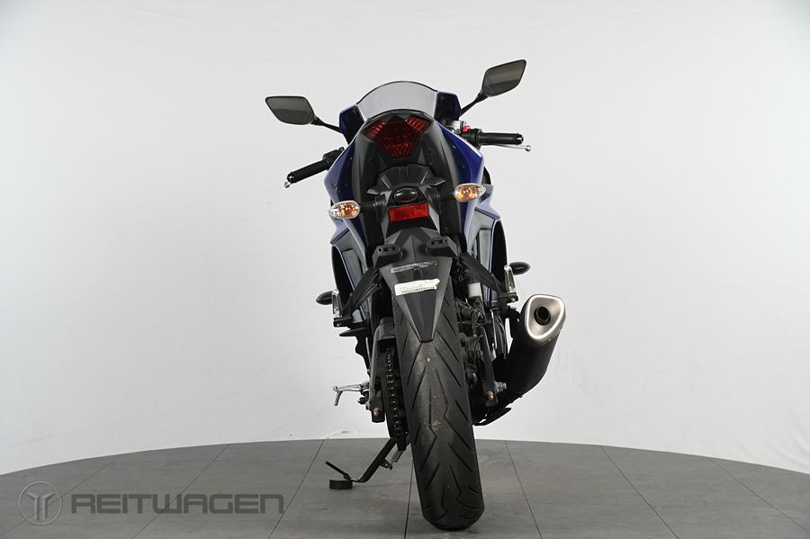 야마하 YZF R3 4