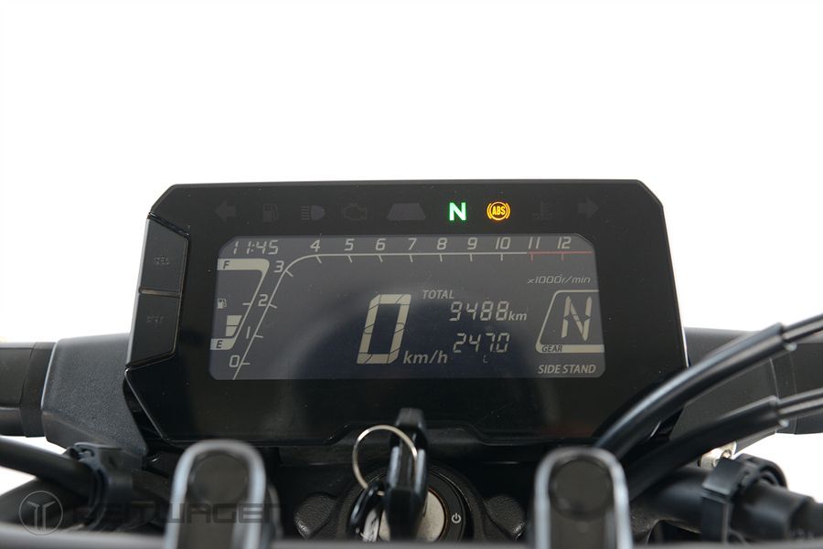 혼다 CB 125 R 6