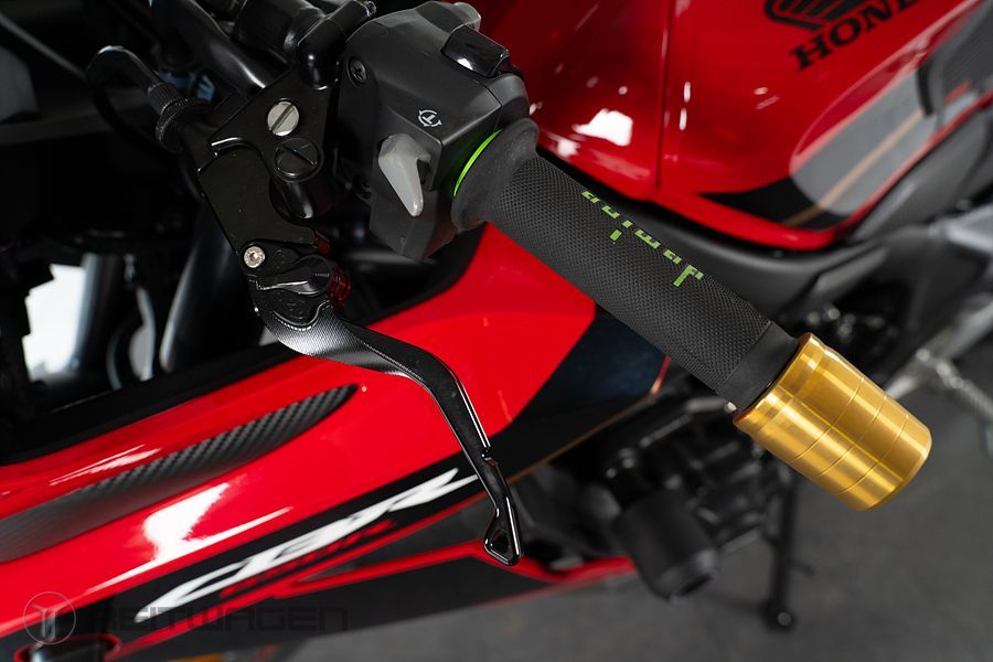 혼다 CBR 650 R MT 8