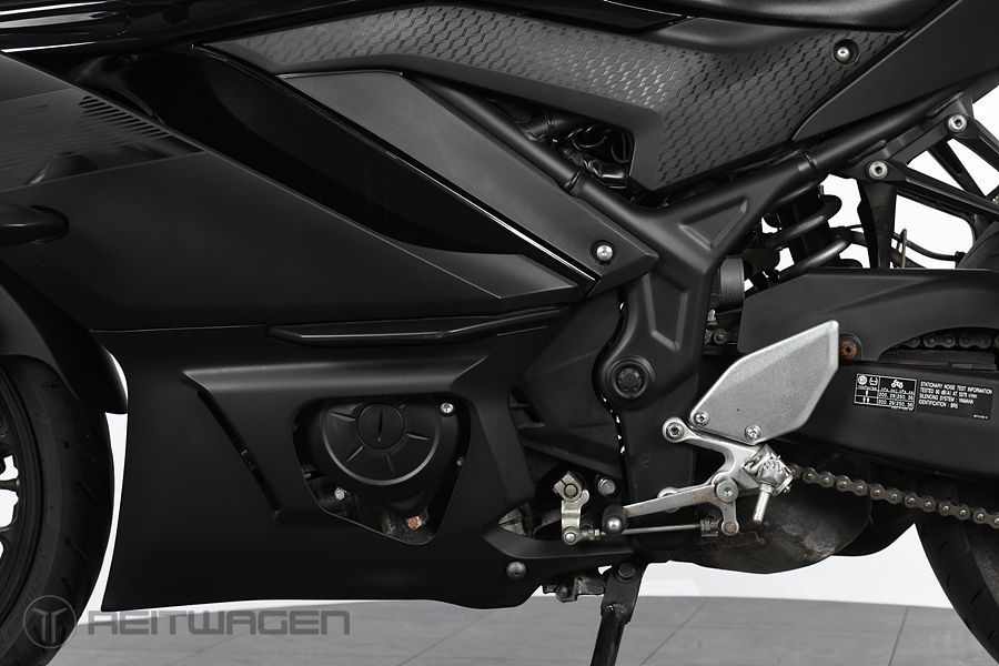 야마하 YZF R3 10