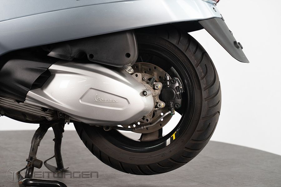 베스파 GTS 300 슈퍼테크 12