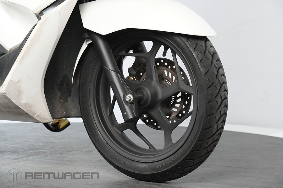 혼다 PCX 125 13