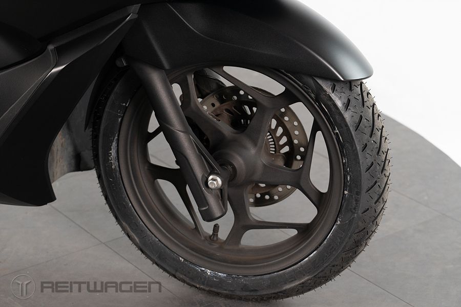 혼다 PCX 125 13