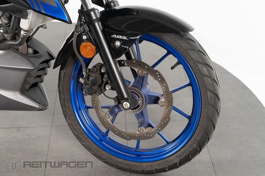스즈키 GSX S 125 14