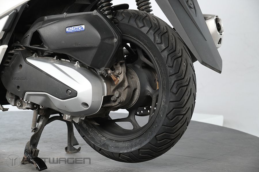 혼다 PCX 125 16