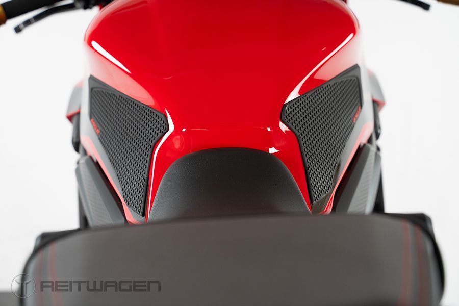 혼다 CBR 650 R MT 21