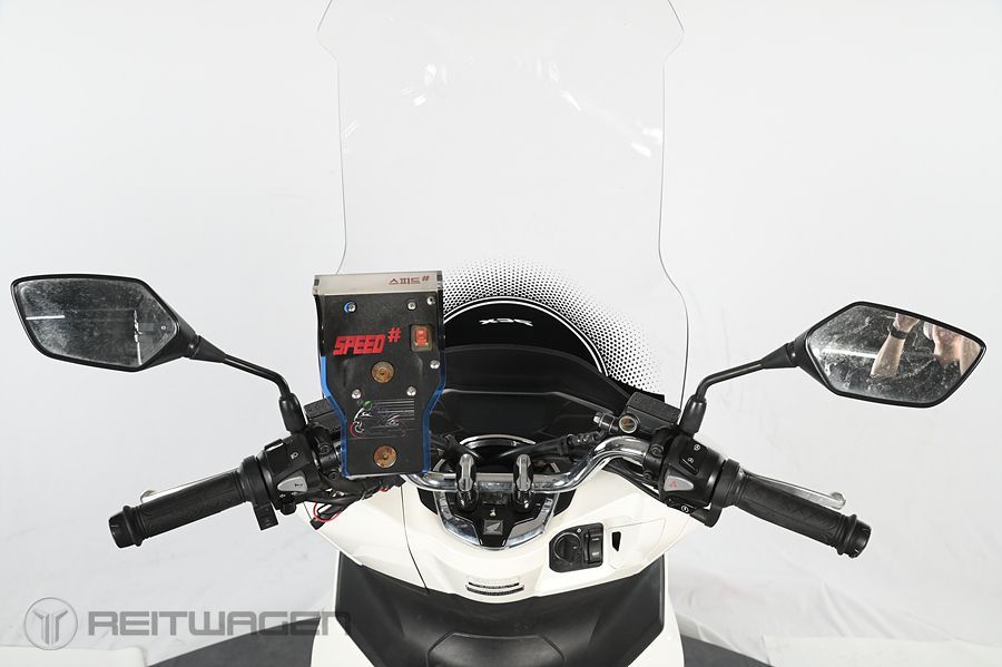 혼다 PCX 125 22