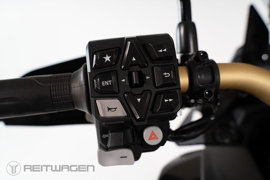 혼다 아프리카 트윈 CRF 1100 L 어드벤처 스포츠 ES DCT 24