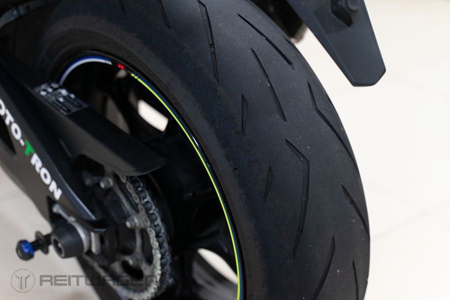 스즈키 GSX R 1000 R 26