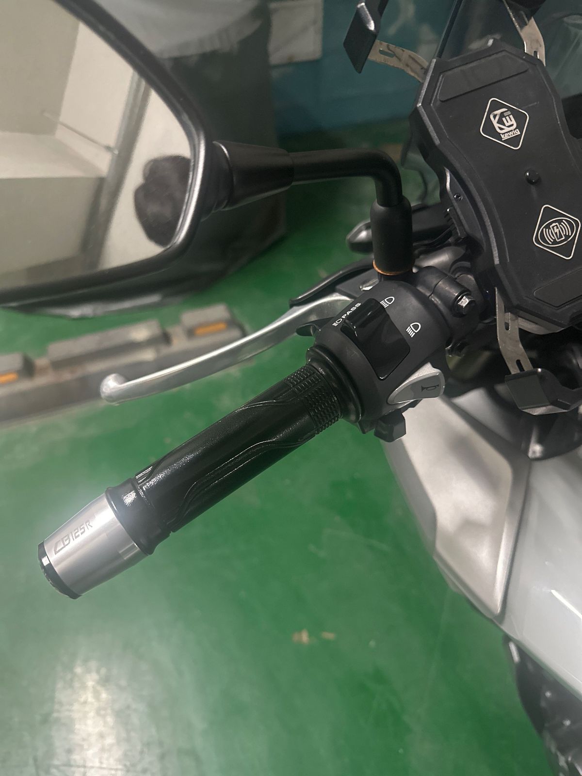 혼다 CB 125 R 6