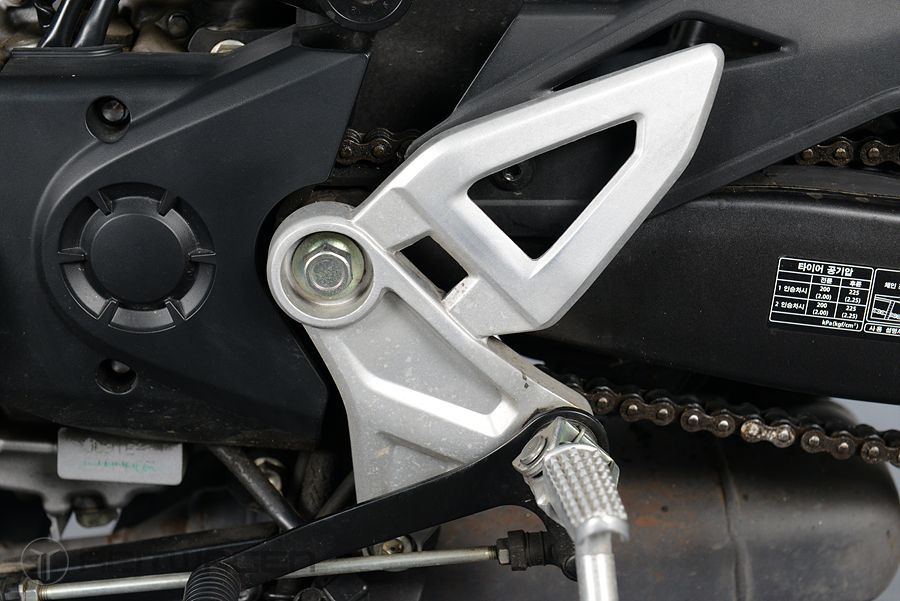 혼다 CB 125 R 29