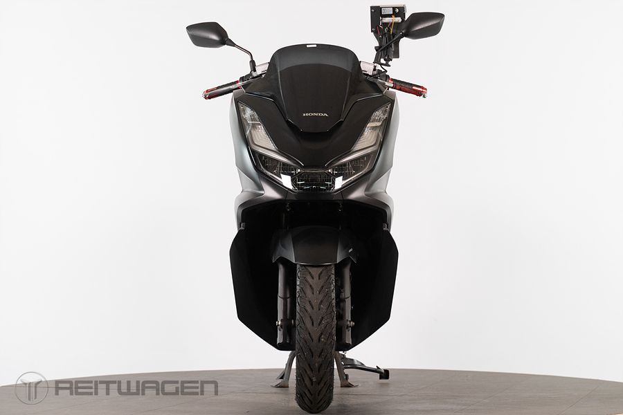 혼다 PCX 125 more