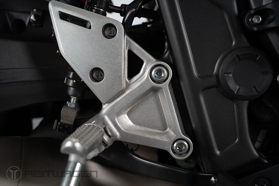 혼다 CBR 650 R MT 44