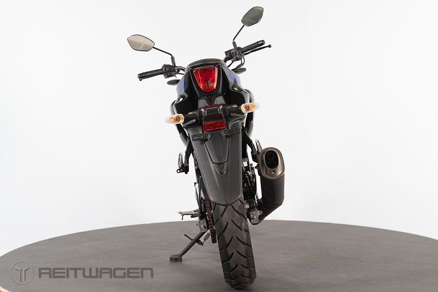 스즈키 GSX S 125 4