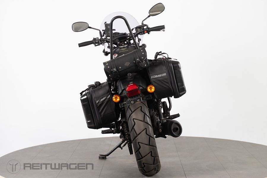 KR모터스 아퀼라 300 S 4