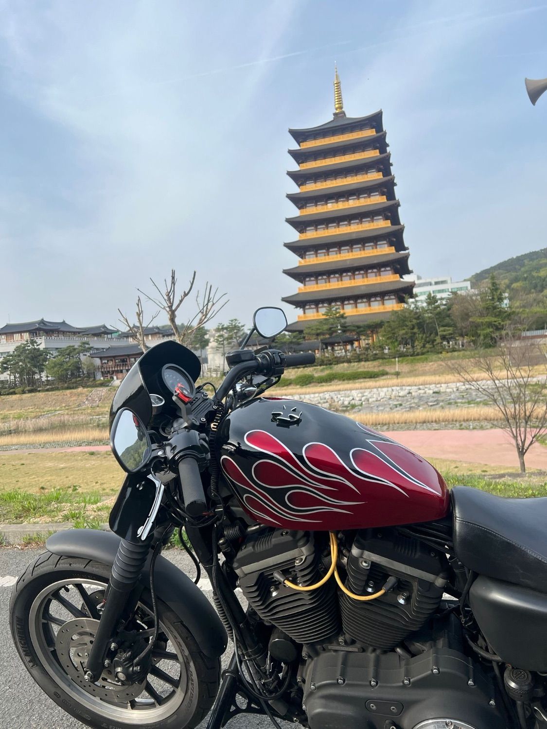 할리데이비슨 883 R 4