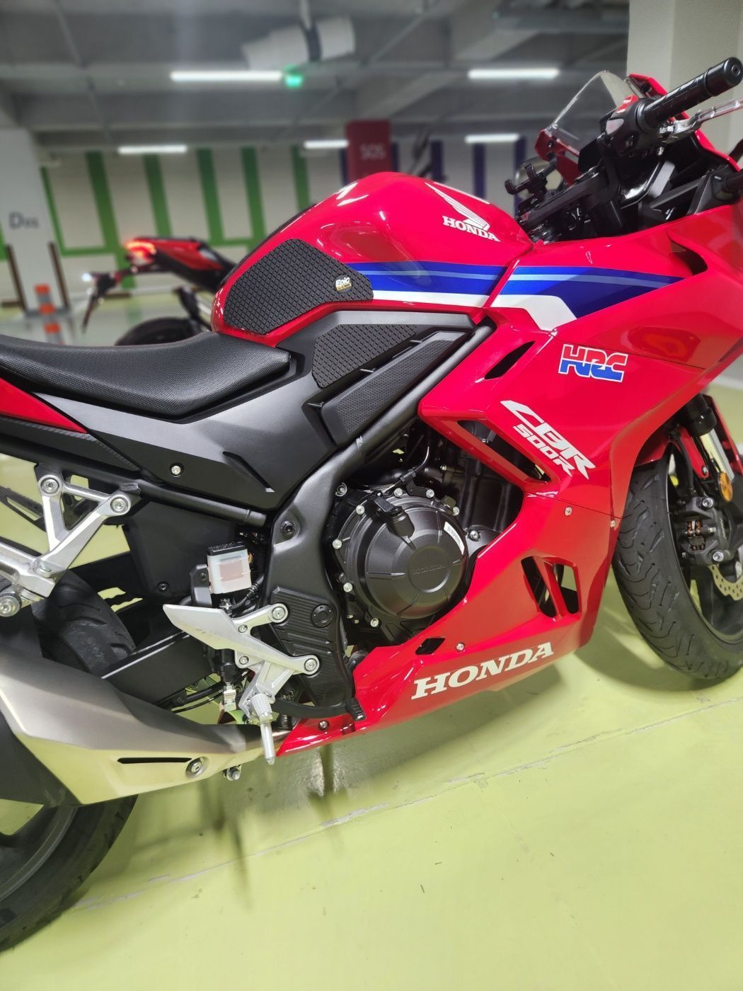 혼다 CBR 500 R 6