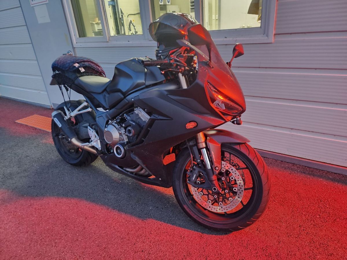 혼다 CBR 650 R MT main
