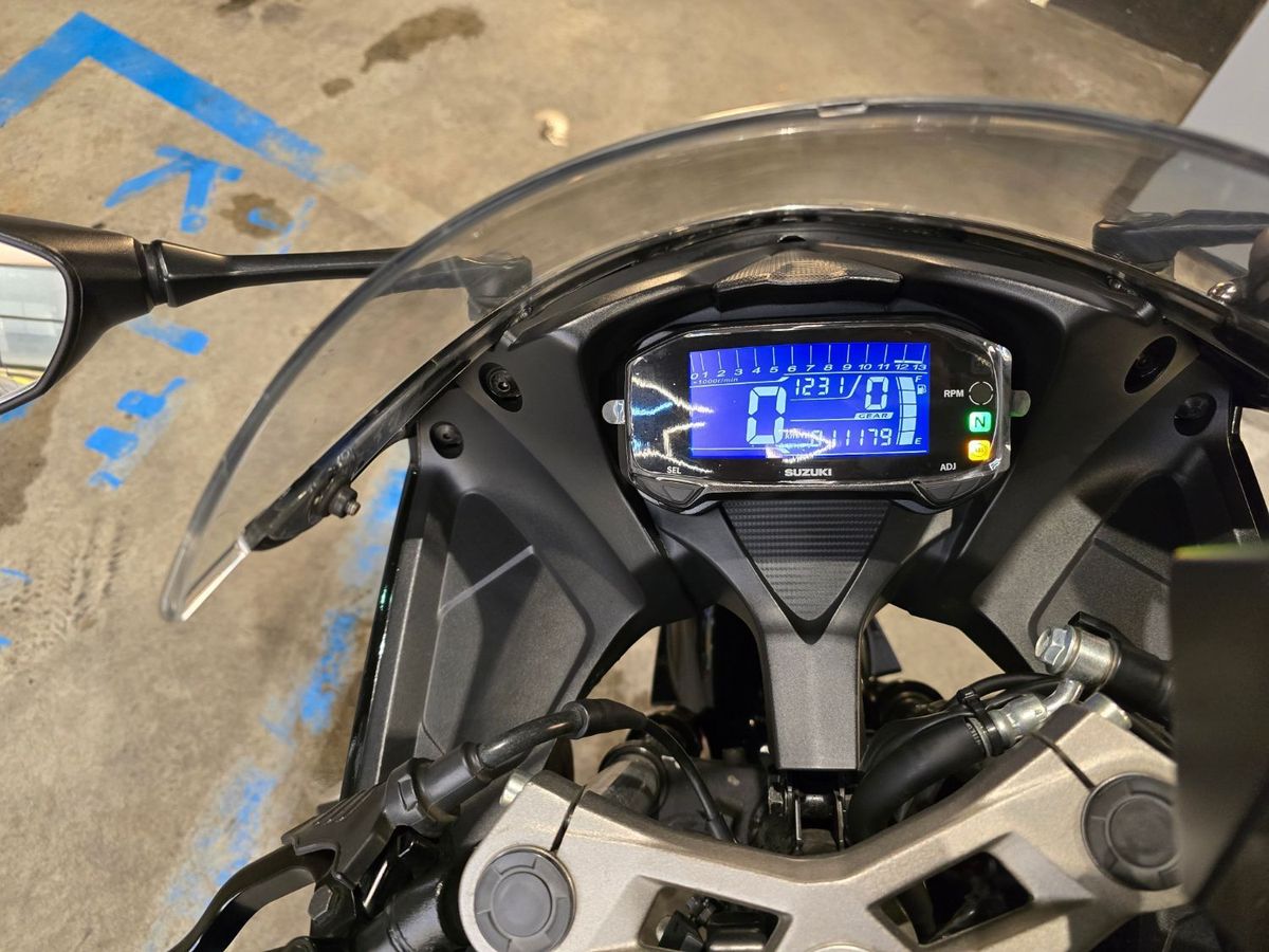 스즈키 GSX R 125 ABS more