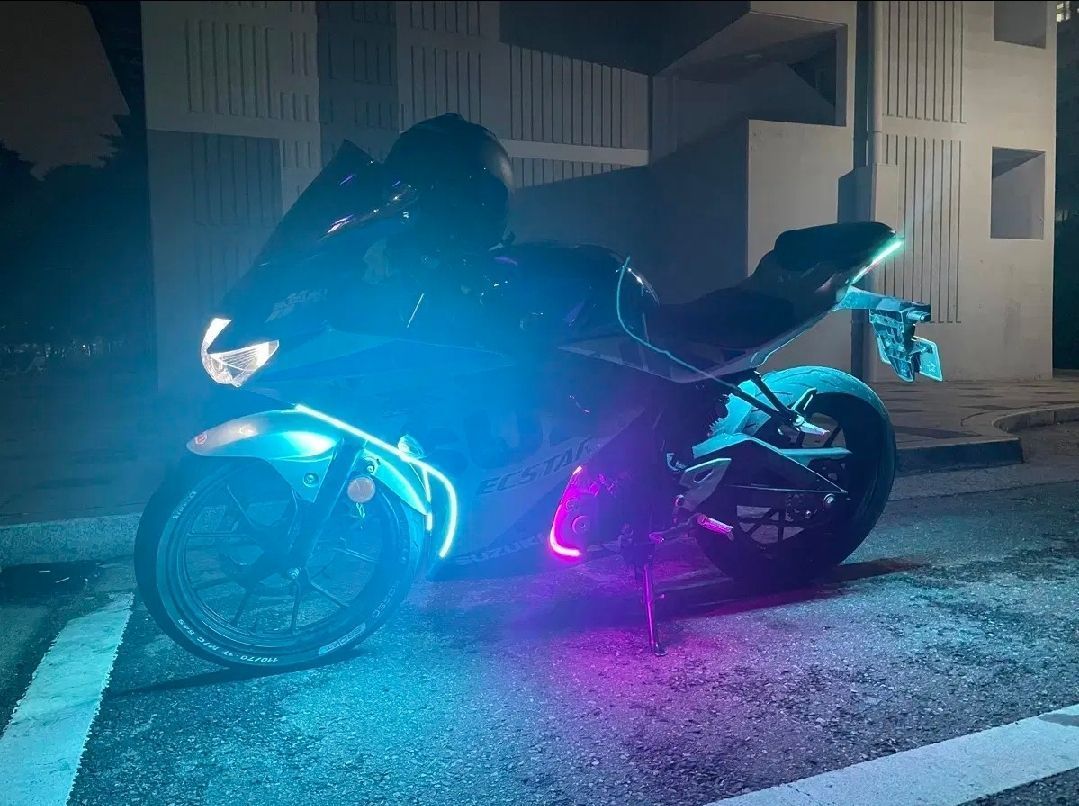스즈키 GSX S 125 6