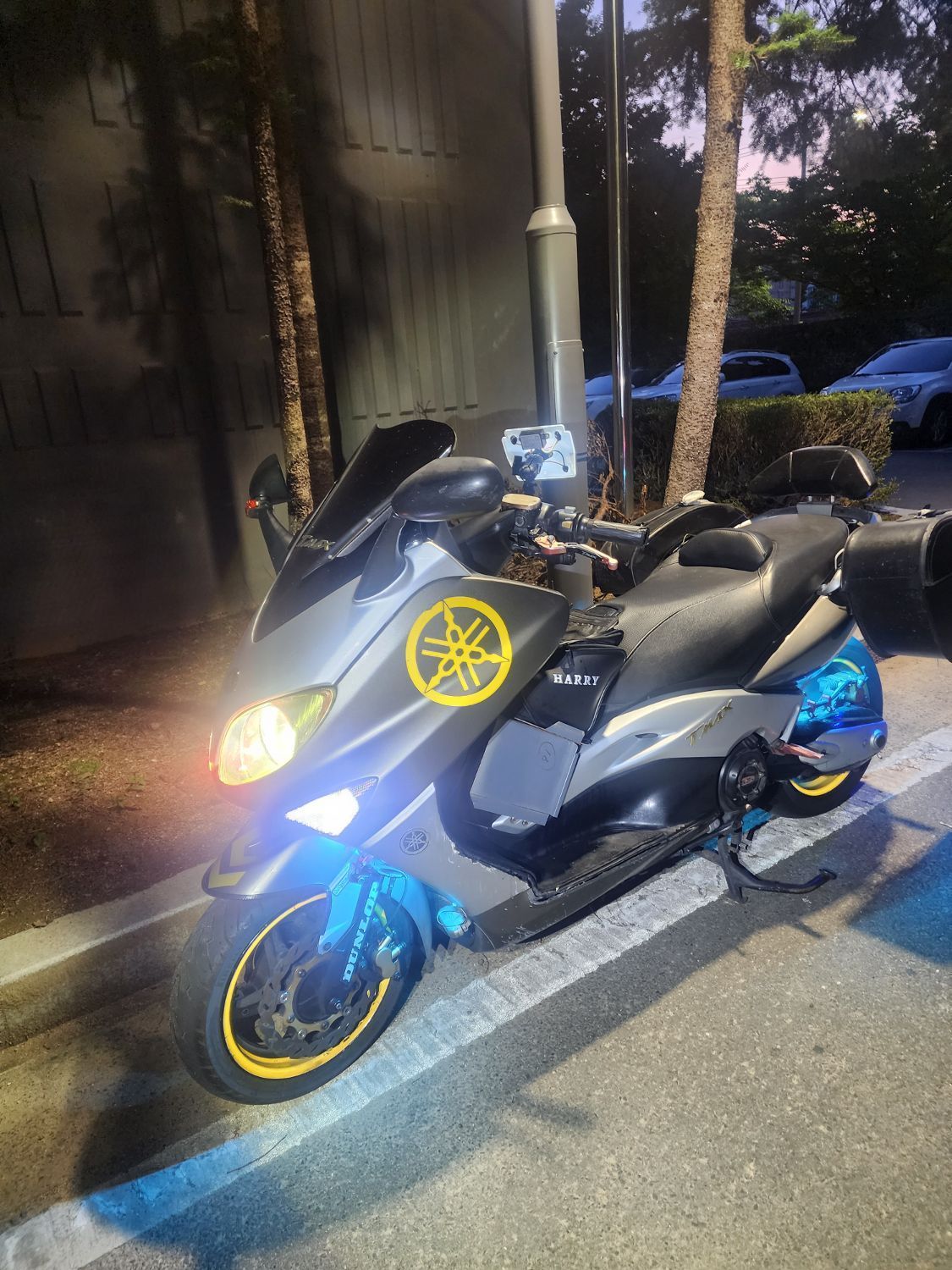 야마하 TMAX 530 7