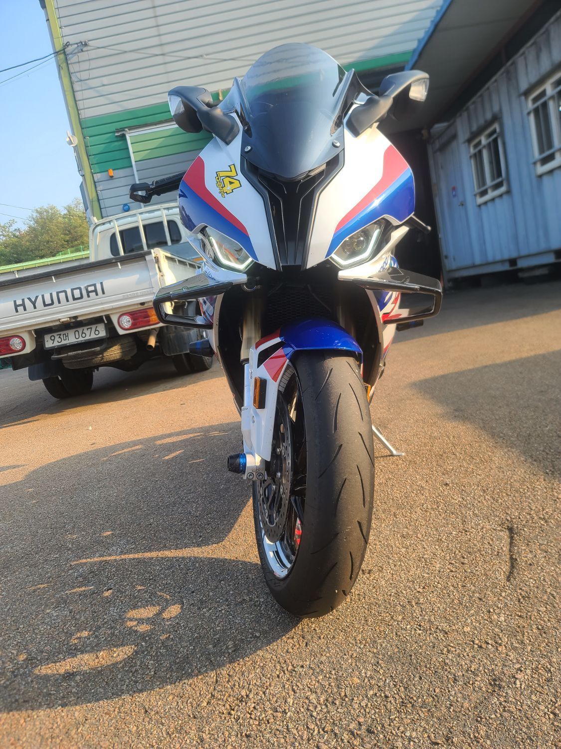 BMW S 1000 RR more