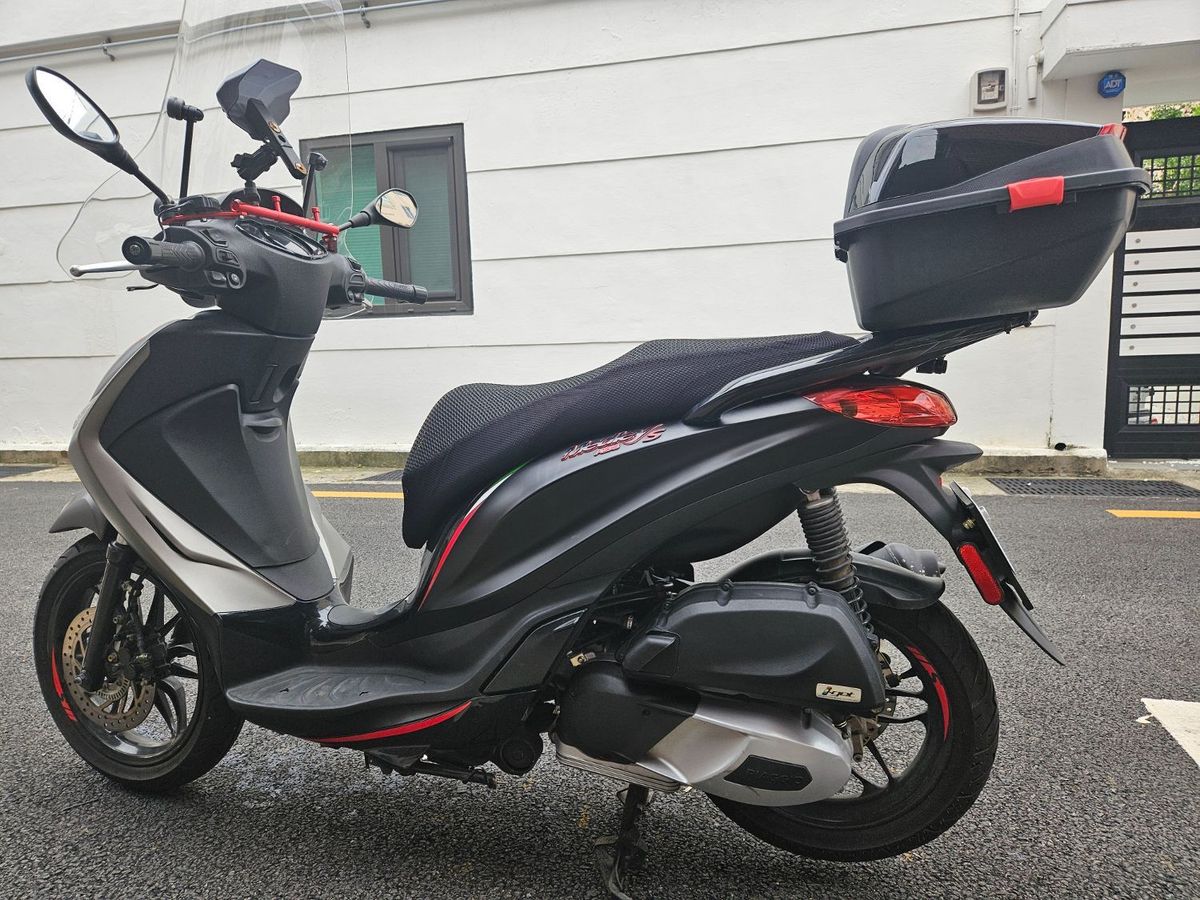 피아지오 메들리 125 S 5