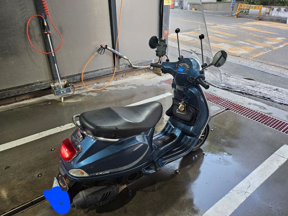베스파 LX 125 4