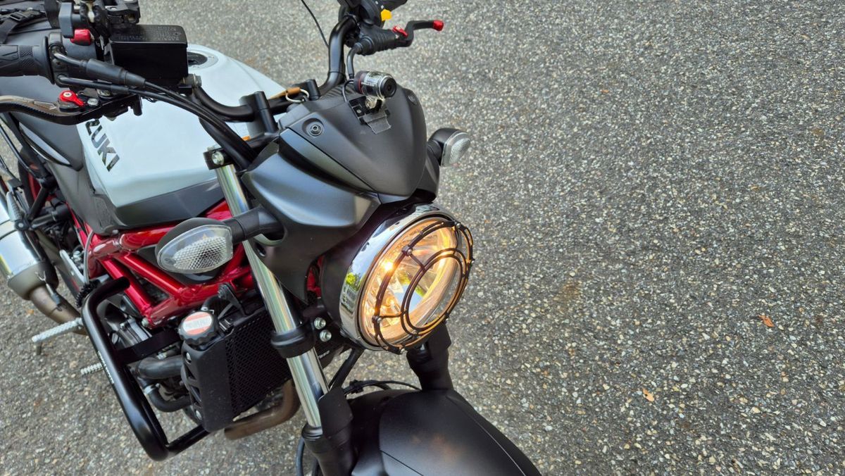 스즈키 SV 650 4