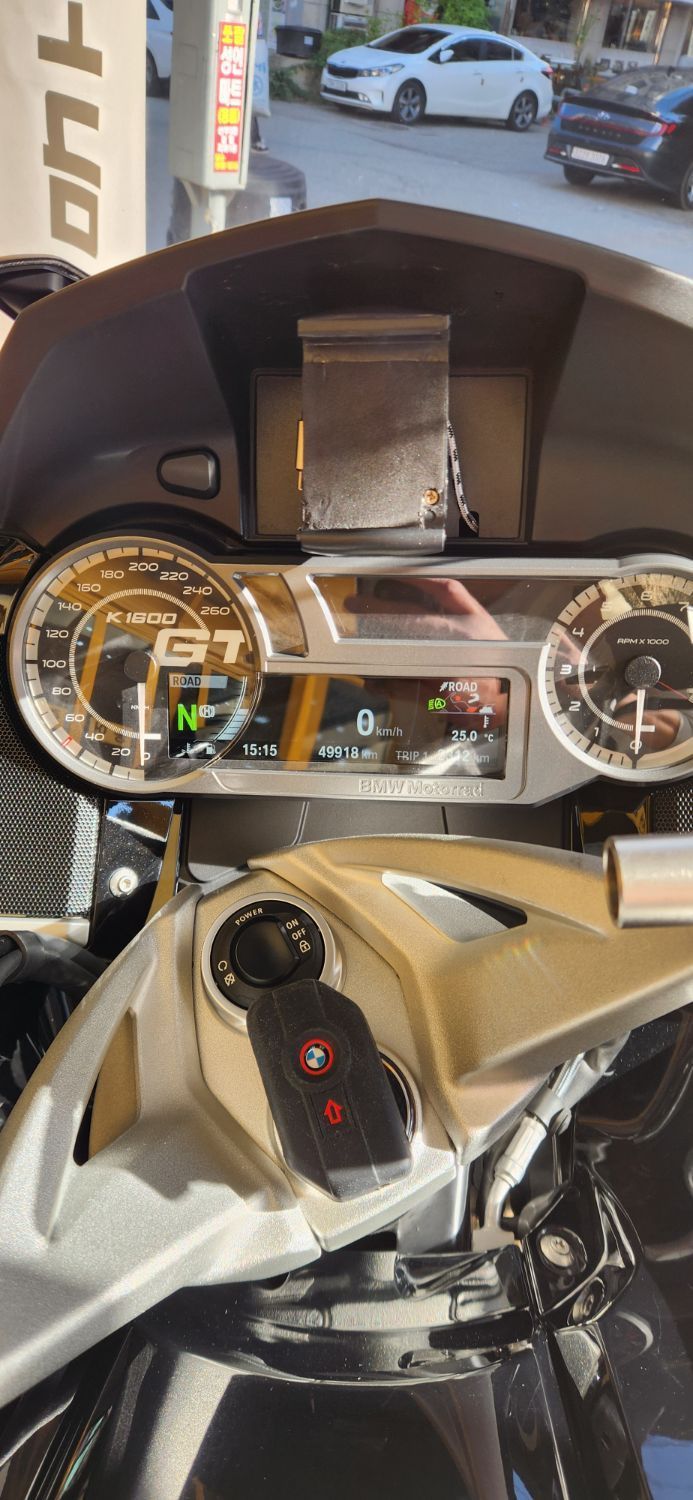 BMW K 1600 GT thumb 2