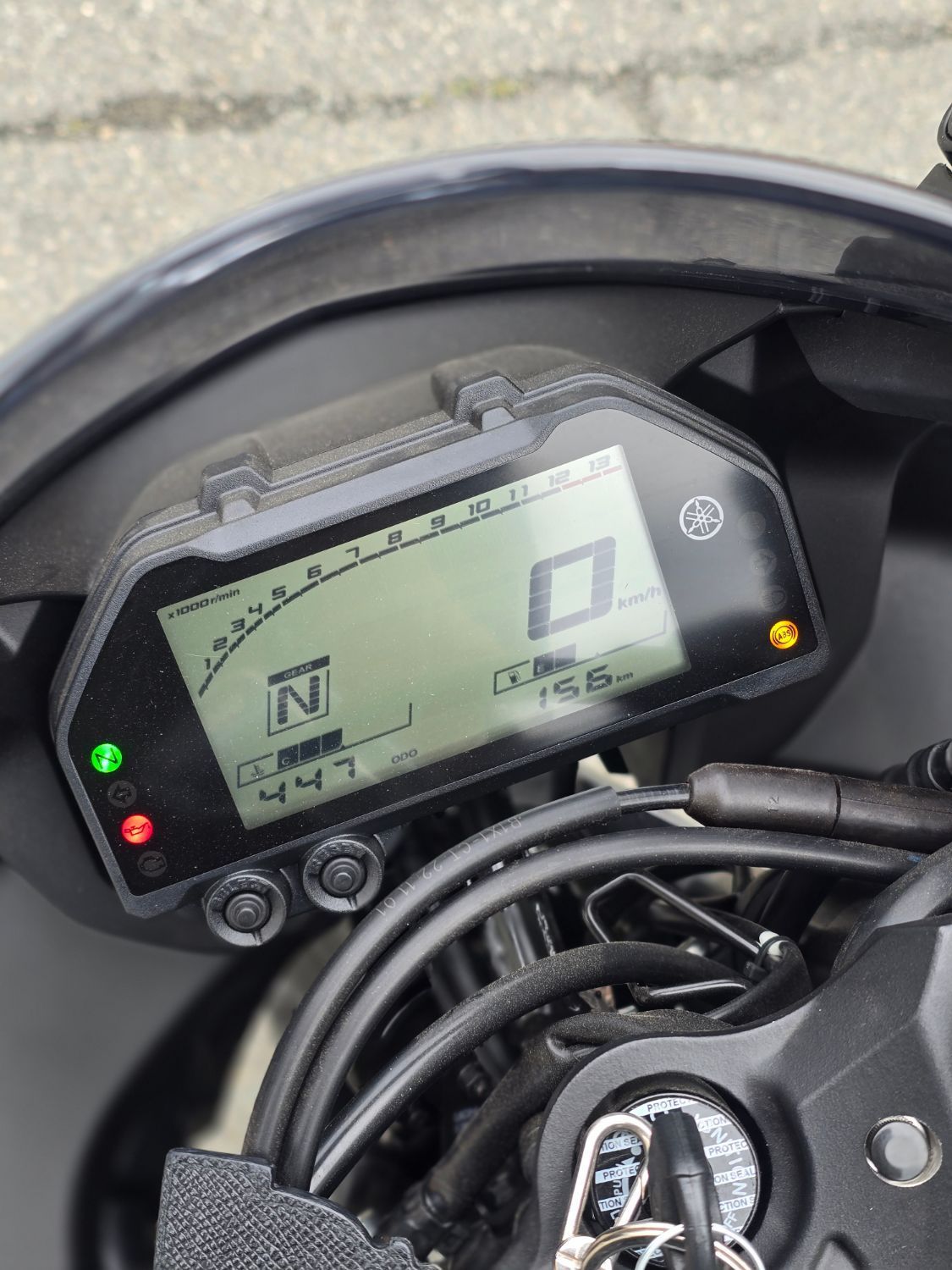 야마하 YZF R3 4