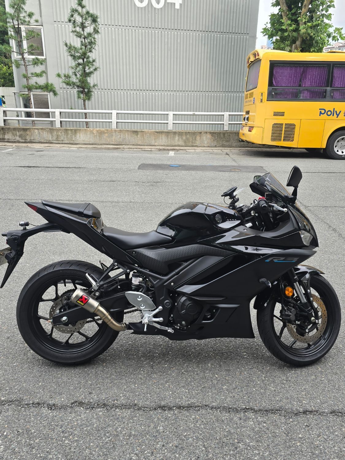 야마하 YZF R3 main