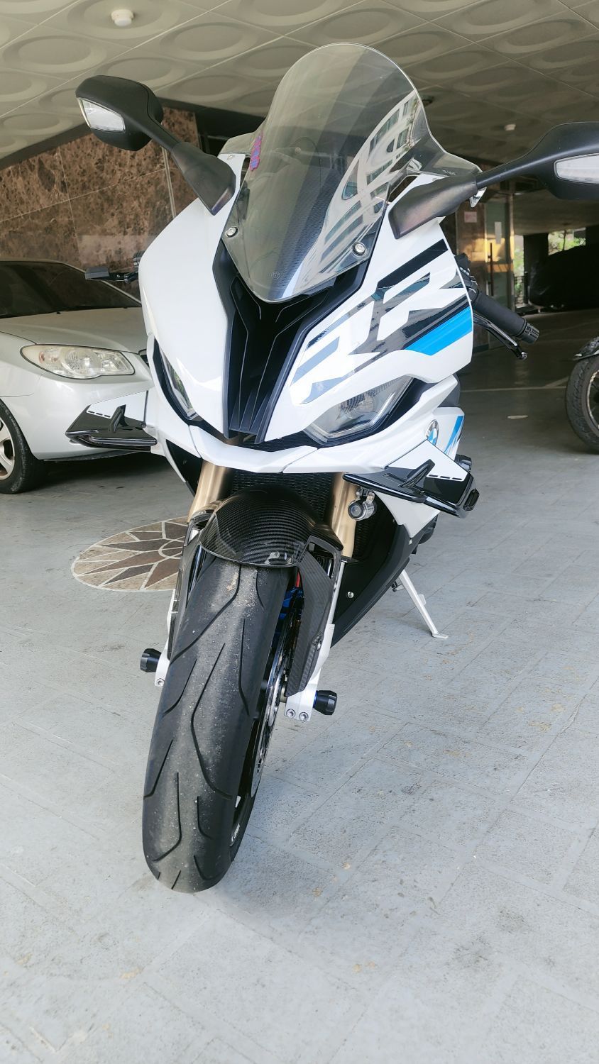 BMW S 1000 RR main