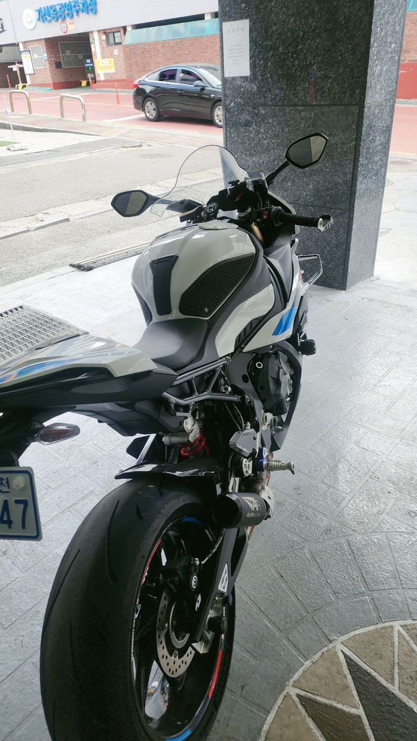 BMW S 1000 RR 7