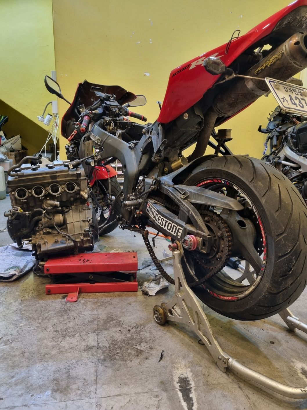 혼다 CBR 1000 RR 6