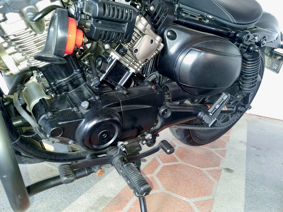 KR모터스 아퀼라 300 S 4