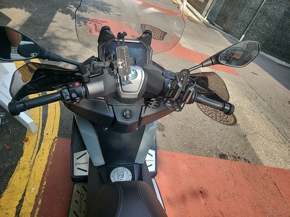 BMW C 400 GT 8
