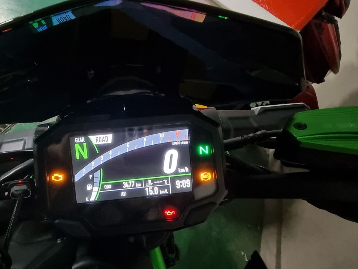가와사키 Z 900 4