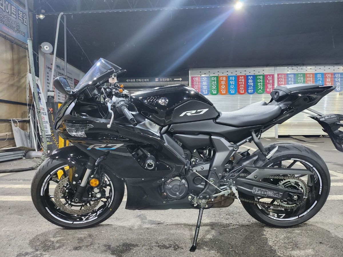 야마하 YZF R7 thumb 2