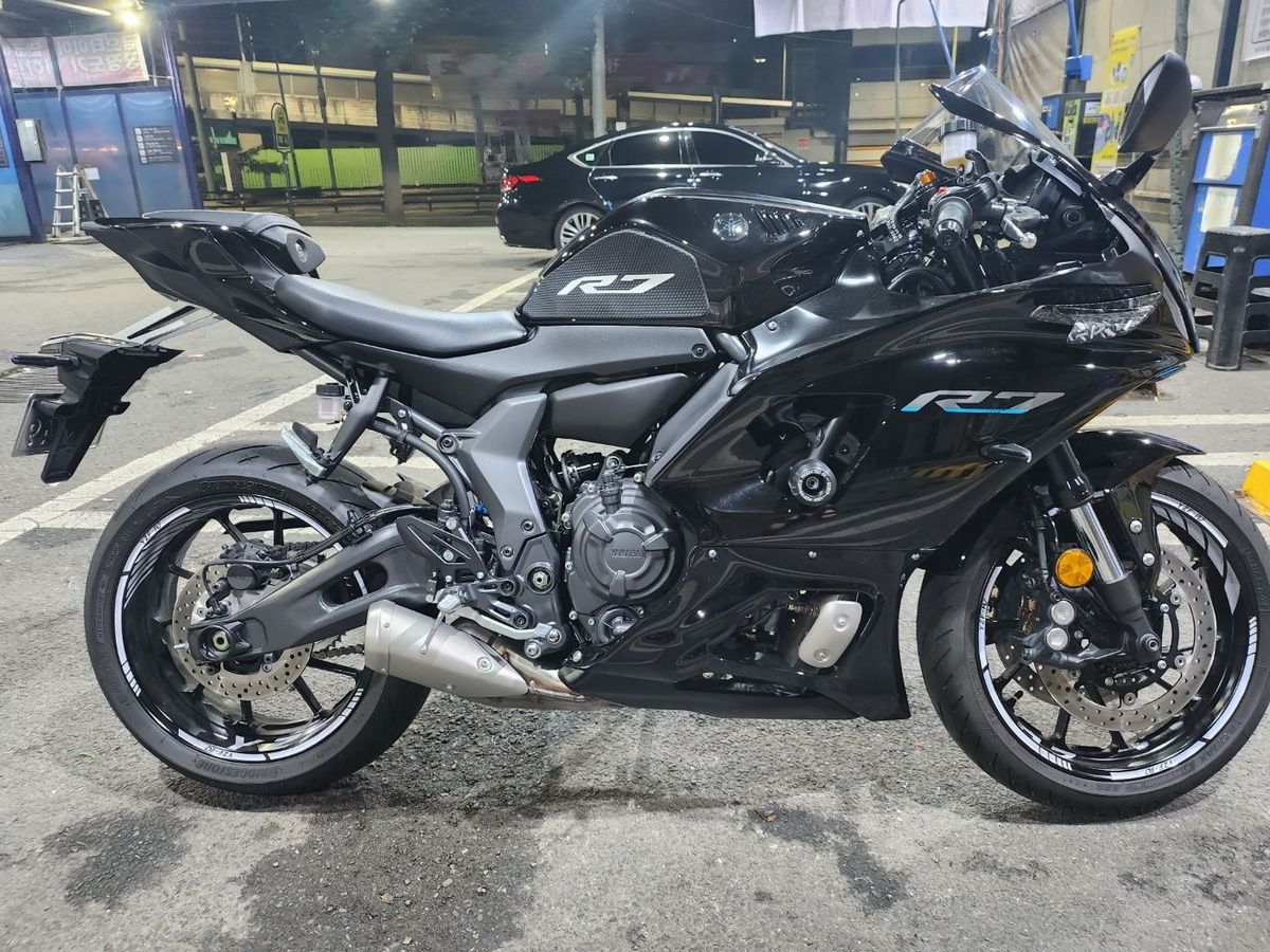 야마하 YZF R7 main