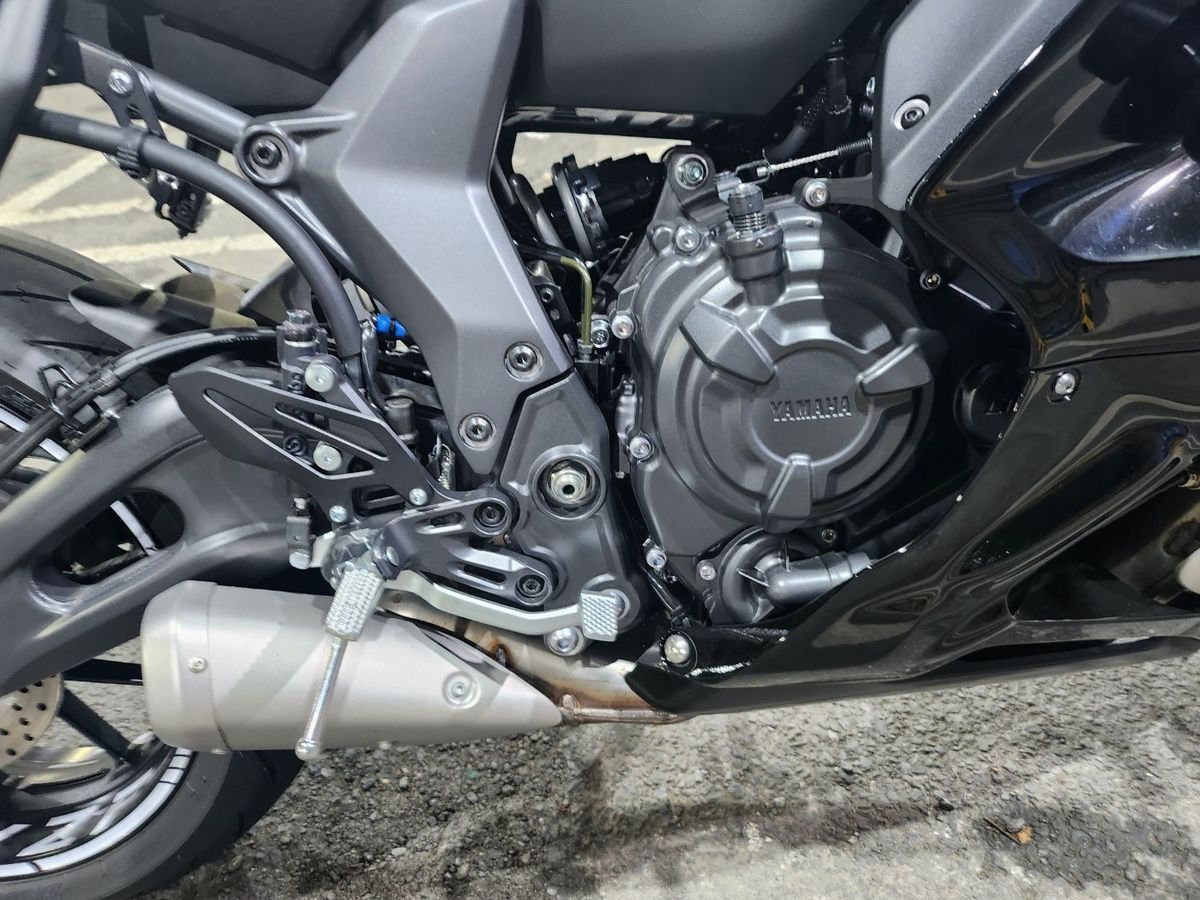 야마하 YZF R7 7