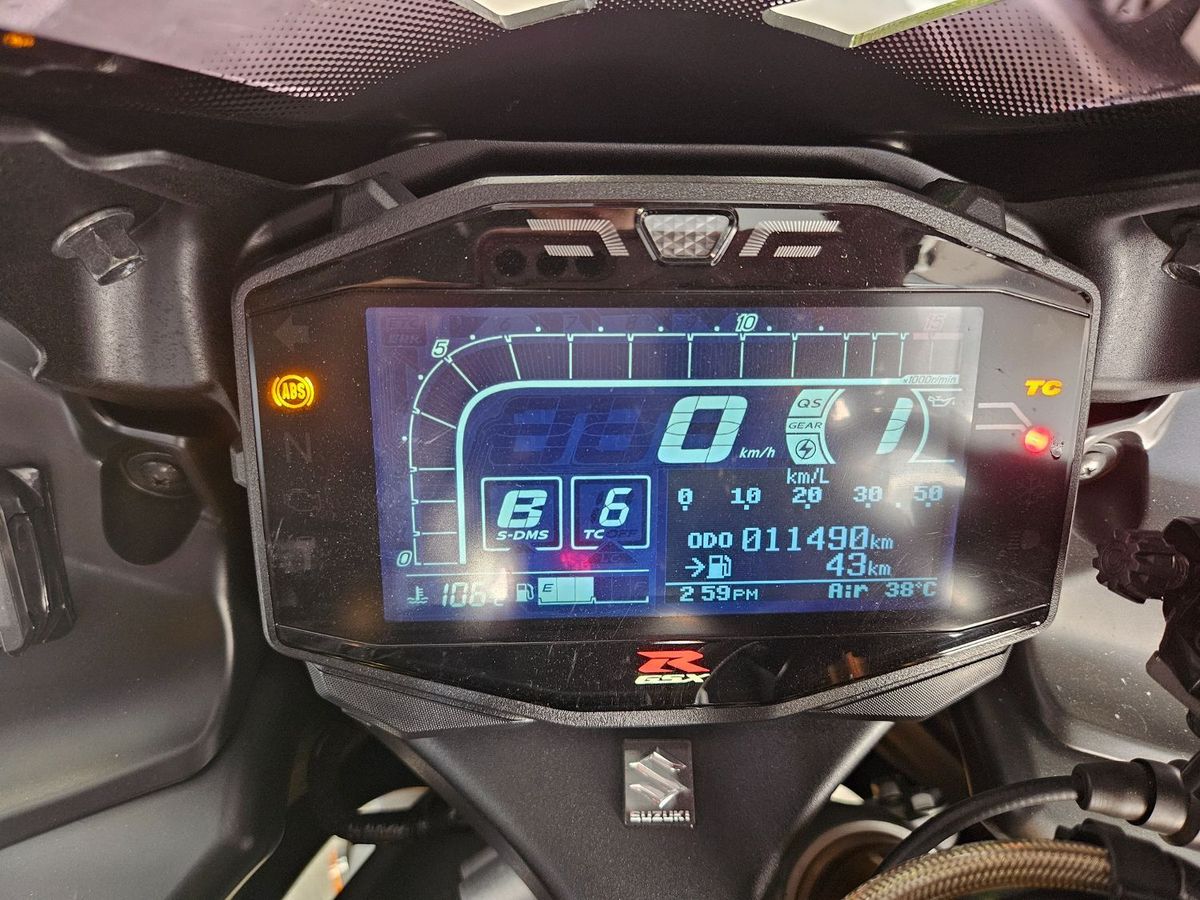 스즈키 GSX R 1000 R 4