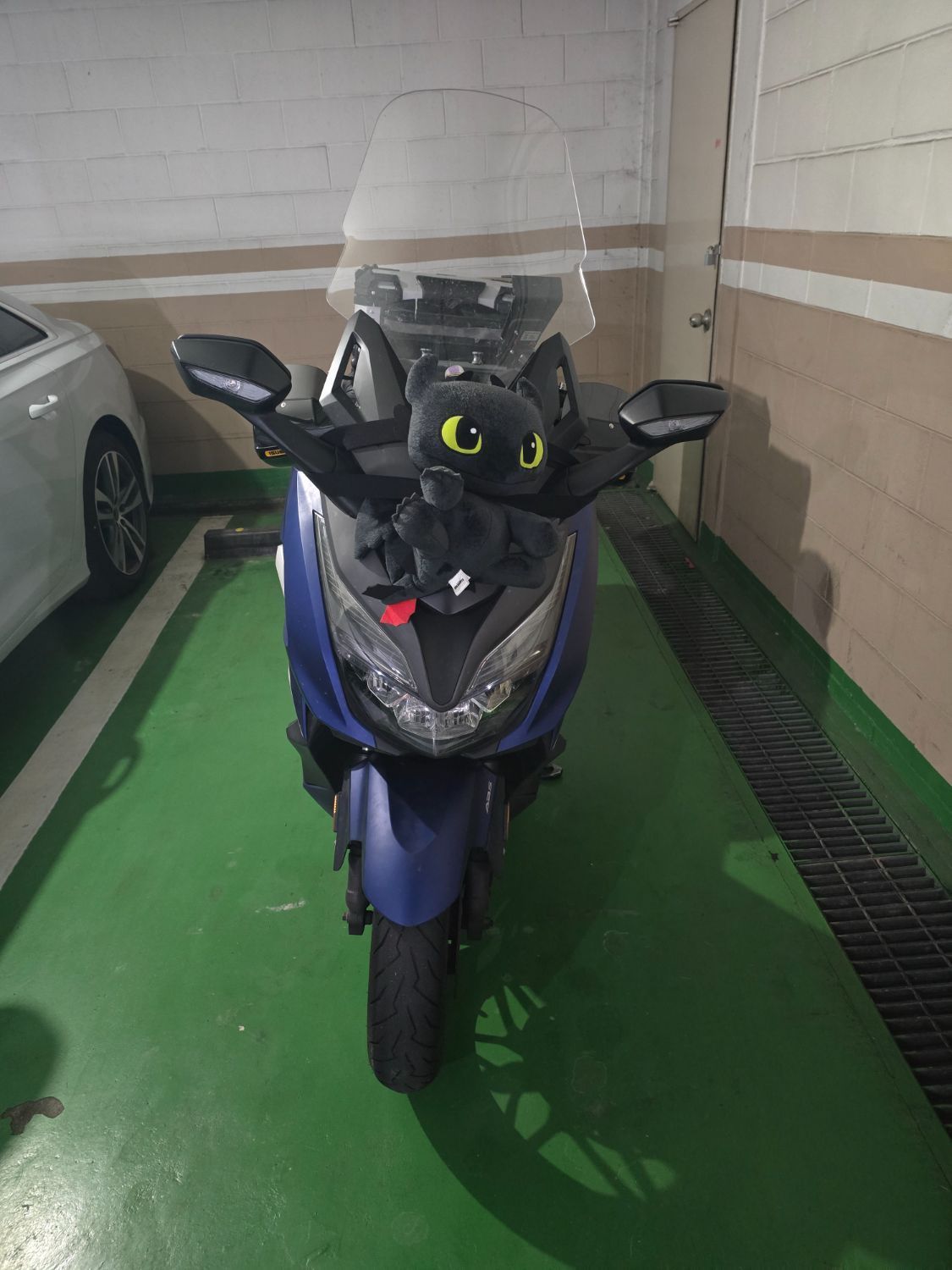 혼다 포르자 350 main