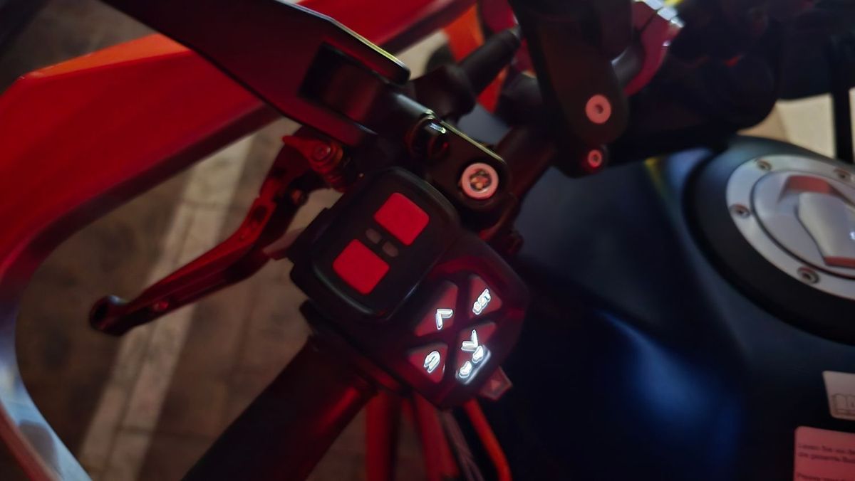 KTM 390 어드벤처 8