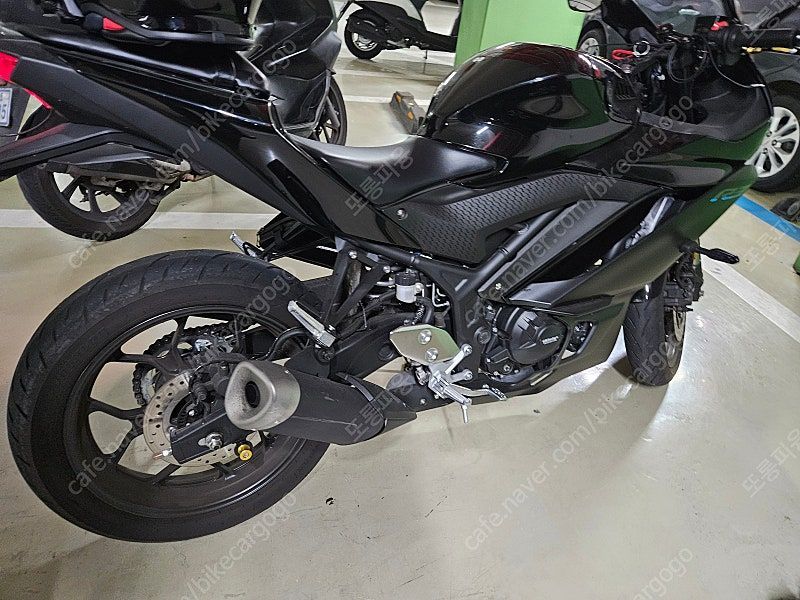 야마하 YZF R3 4