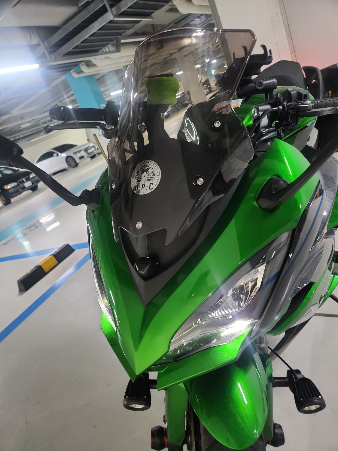 가와사키 Z 1000 SX 4