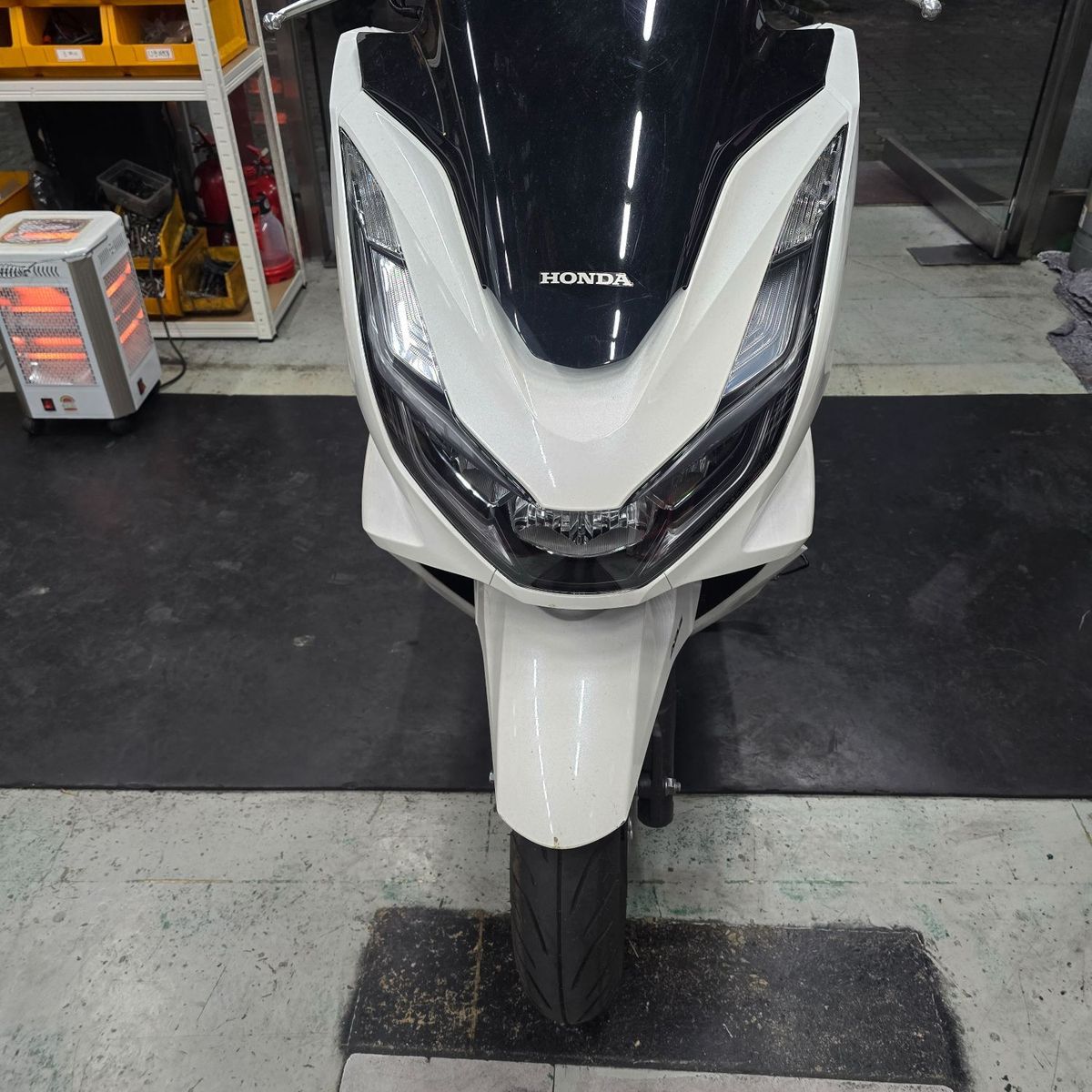 혼다 PCX 125 thumb 2